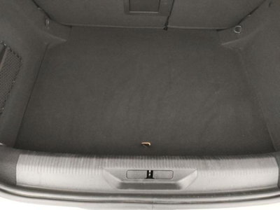 Peugeot 308 PureTech Turbo 130 S&S Allure Pack (20)