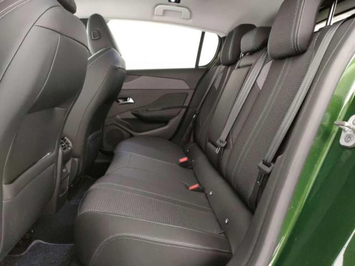 Peugeot 308 BlueHDi 130 S&S EAT8 Allure Pack (15)