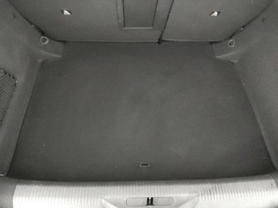 Peugeot 308 BlueHDi 130 S&S EAT8 Allure Pack (18)