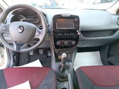 Renault Clio Sporter 1.5 dCi 8V 75CV Live (12)