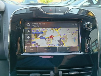 Renault Clio Sporter 1.5 dCi 8V 75CV Live (14)