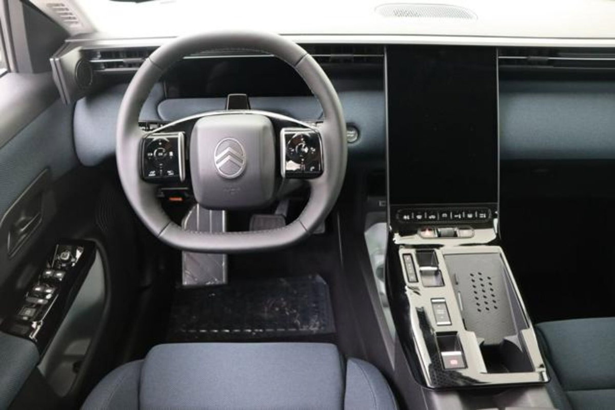 Citroen C5 Aircross 1.2 hybrid Plus 136cv e-dcs6 (2)