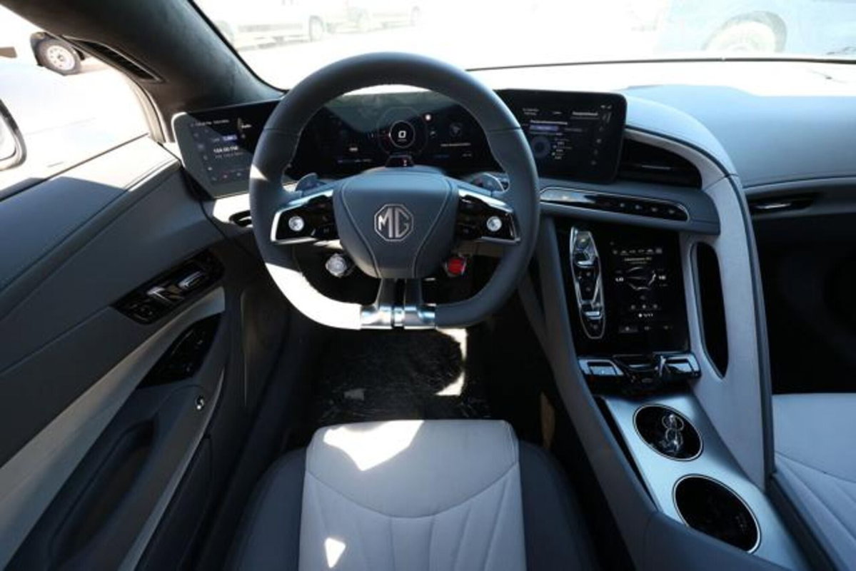 Mg Cyberster 77kWh rwd (8)