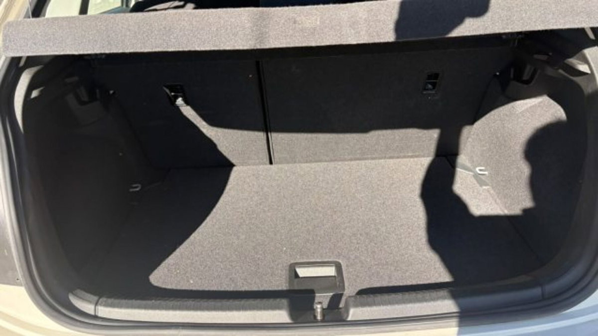 Volkswagen Polo 1.0 tsi Style 95cv (14)