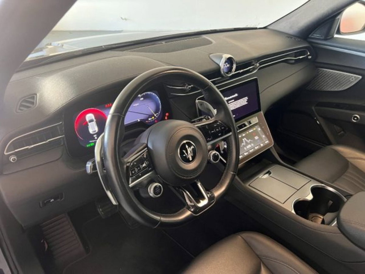 Maserati Grecale 2.0 MHEV 300 CV GT PrimaSerie (6)