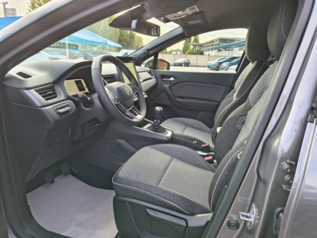 Renault Captur 1.2 eco-g Techno 120cv (13)