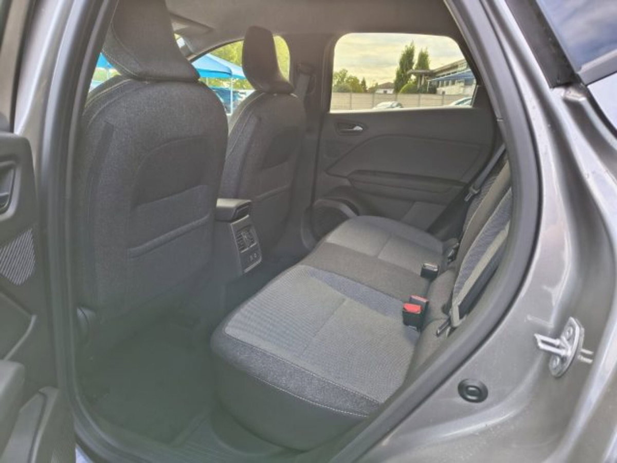 Renault Captur 1.2 eco-g Techno 120cv (15)