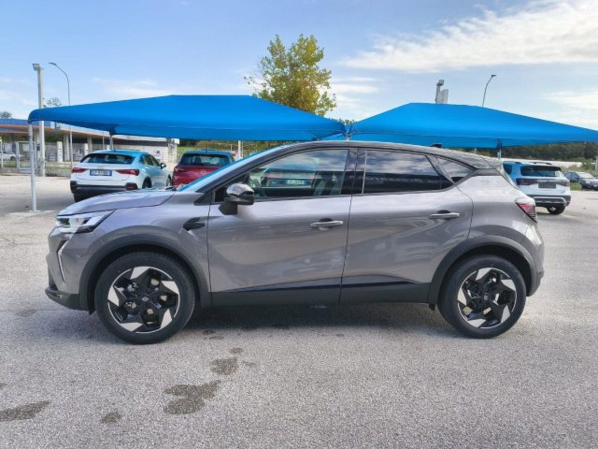 Renault Captur 1.2 eco-g Techno 120cv (2)