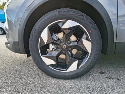 Renault Captur 1.2 eco-g Techno 120cv (9)