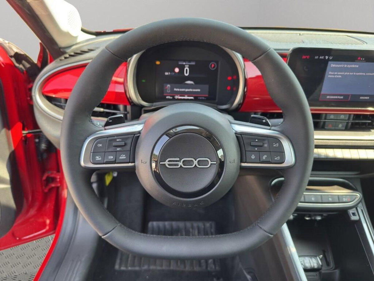 Fiat 600 1.2 hybrid Pop 145cv auto (10)