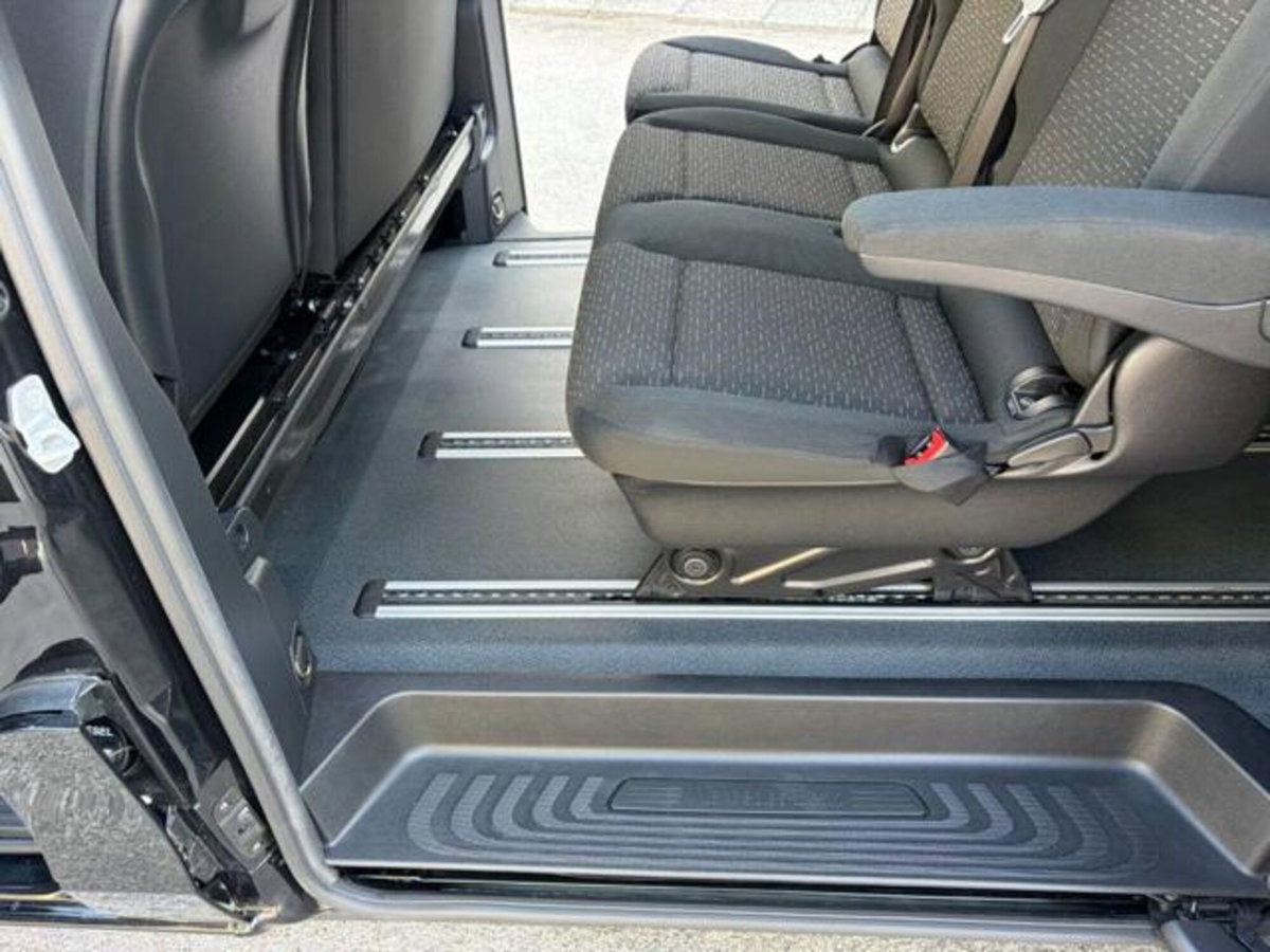 Mercedes-Benz Vito 2.0 116 CDI 4x4 PL Tourer Pro Extra-Long (13)