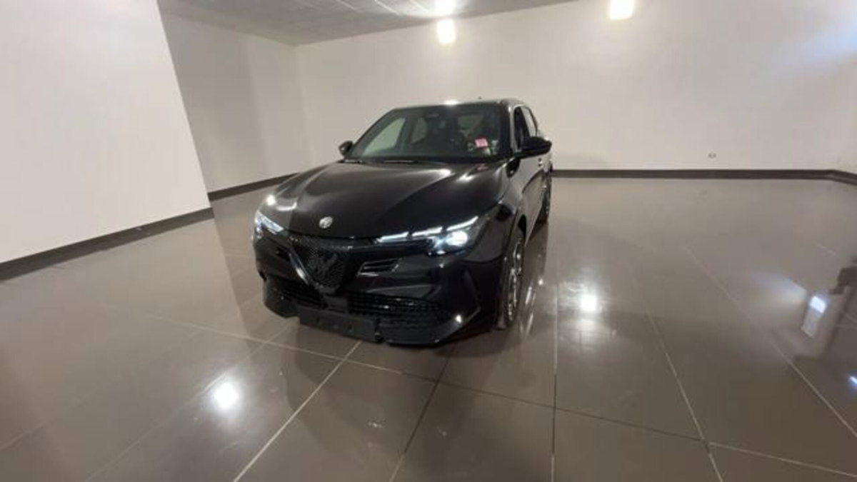 Alfa Romeo Junior 1.2 ibrida Sport Speciale 145cv edct6