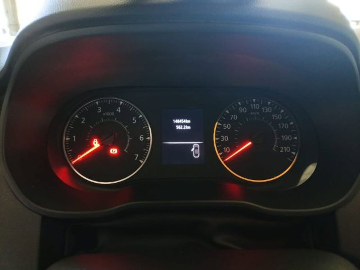 Dacia Duster 1.6 SCe GPL 4x2 Techroad (9)