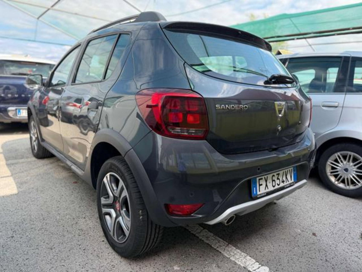 Dacia Sandero Stepway 1.5 Blue dCi 95 CV Comfort (3)