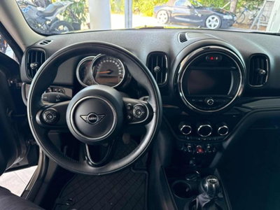 MINI Mini Countryman 2.0 Cooper D Business Countryman (13)