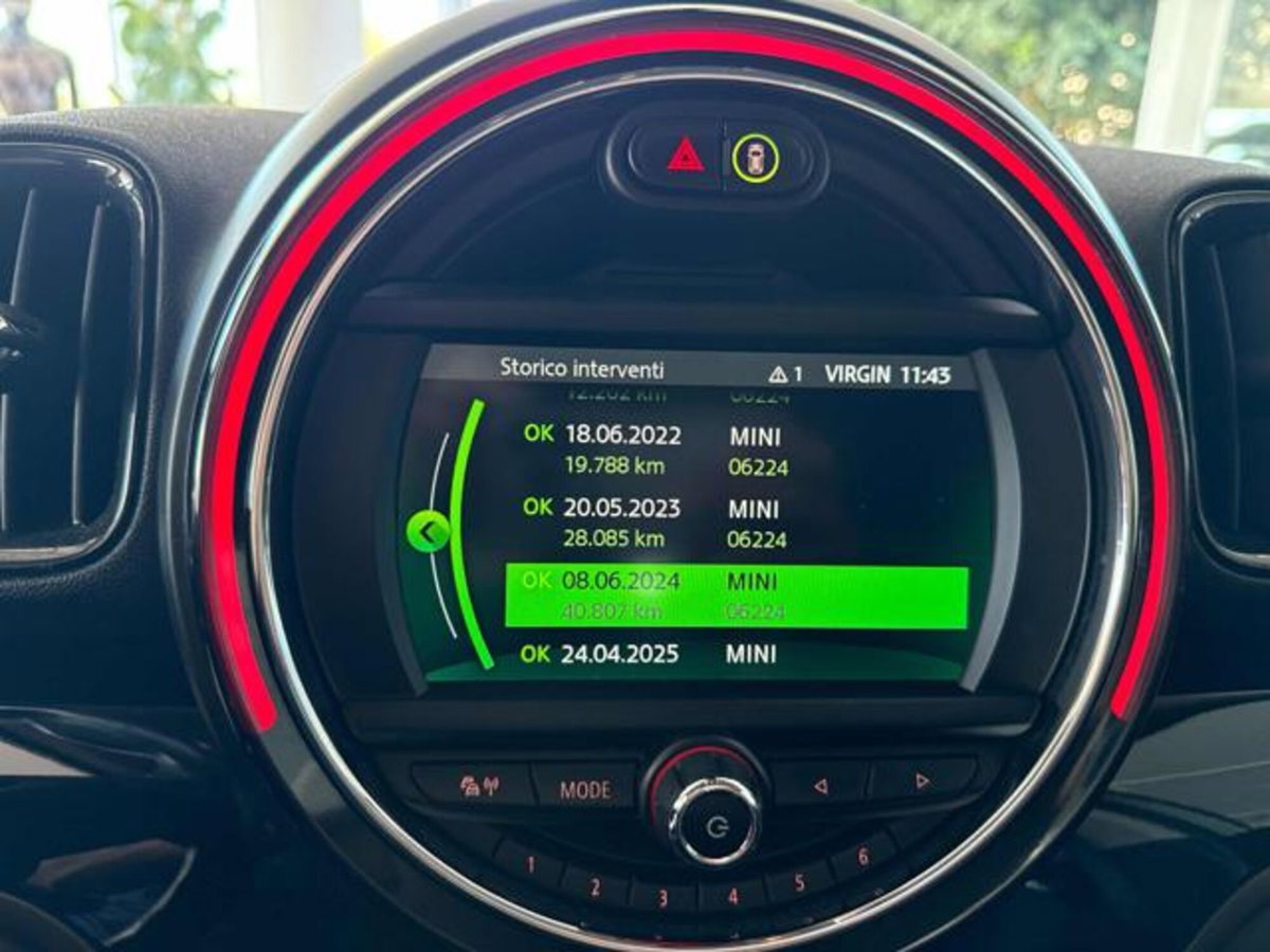 MINI Mini Countryman 2.0 Cooper D Business Countryman (15)