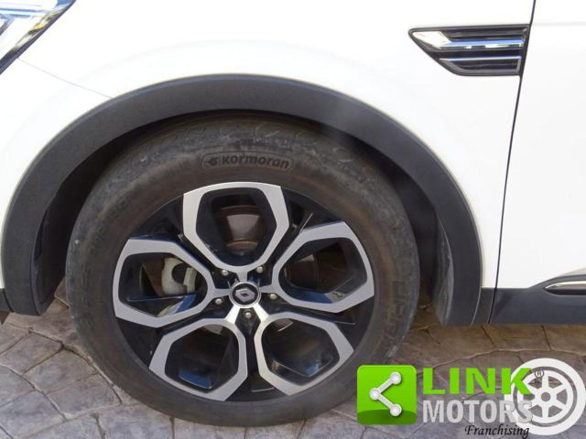 Renault Arkana E-Tech 145 CV Intens (14)