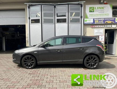 Lancia Delta 1.9 MJT Twinturbo DPF Gold (7)