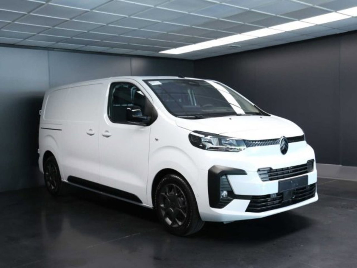 Citroen Jumpy Furgone M 2.2 diesel S&S 180cv auto (2)