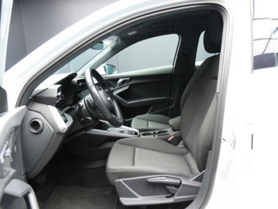 Audi A3 Sportback 30 TDI S tronic S line edition (3)
