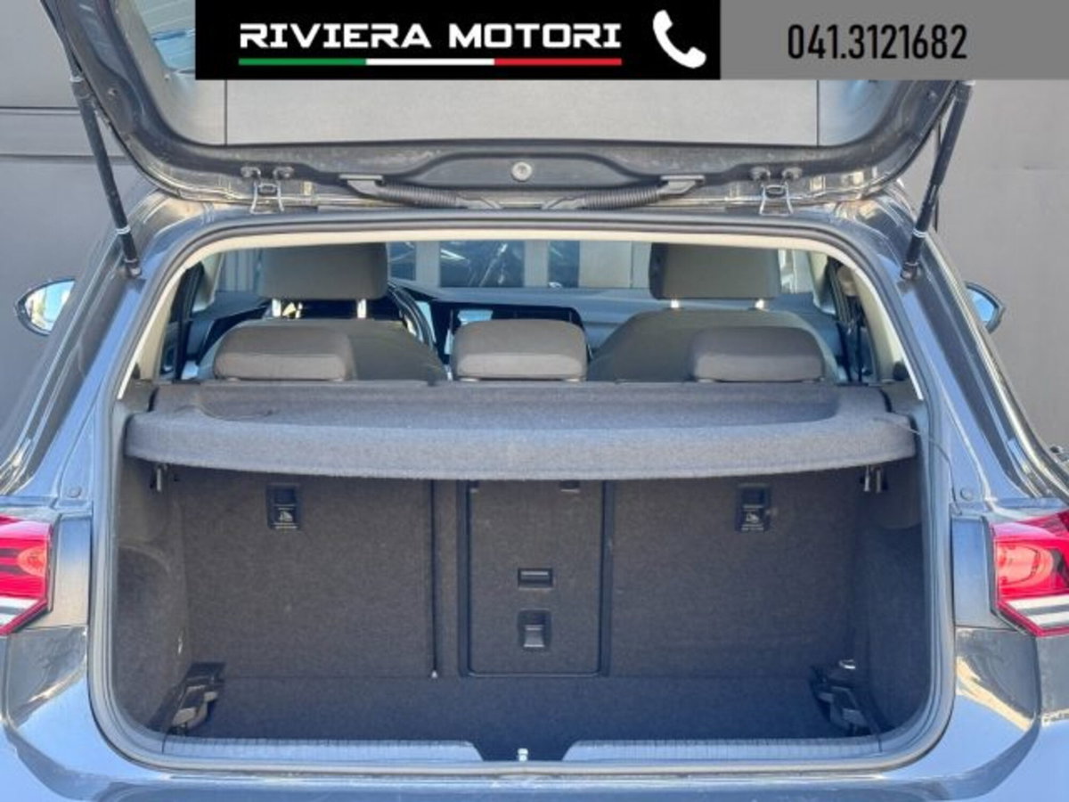 Volkswagen Golf Variant 2.0 TDI SCR DSG Life (10)