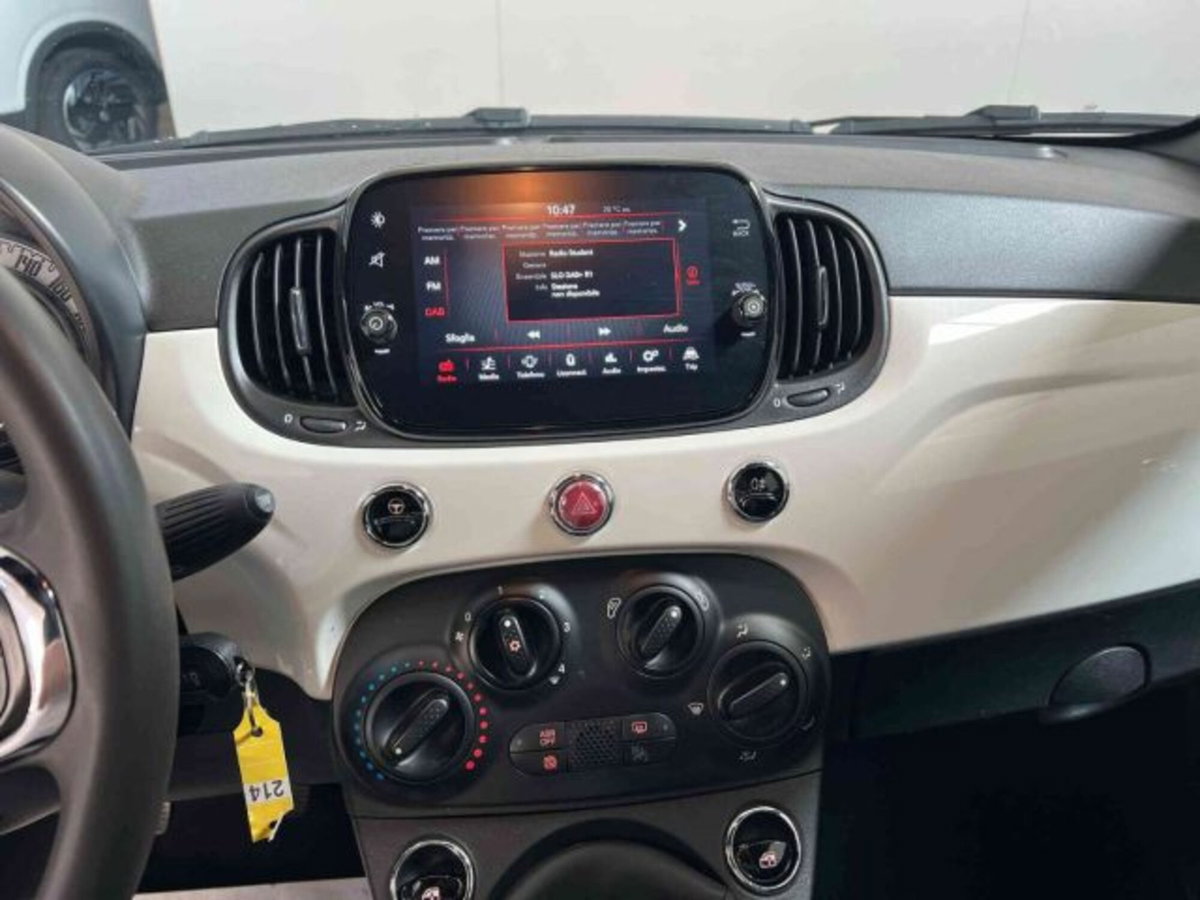 Fiat 500 1.0 Hybrid Club (8)