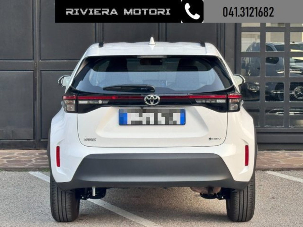 Toyota Yaris Cross 1.5 Hybrid 5p. E-CVT Active (12)