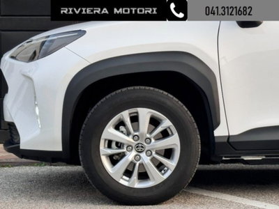 Toyota Yaris Cross 1.5 Hybrid 5p. E-CVT Active (13)
