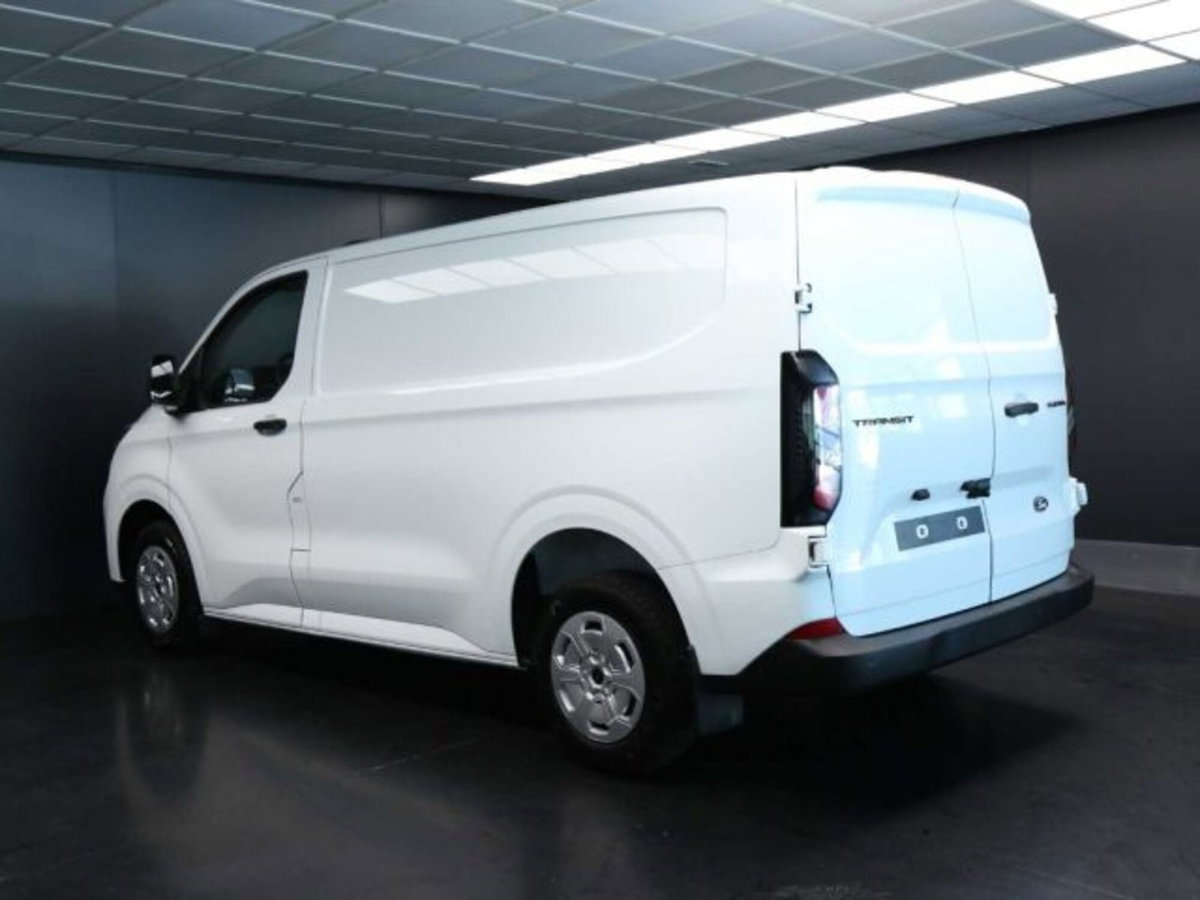 Ford Transit Custom Furgone 320 2.0 ecoblue 136cv Trend L1H1 A8 (6)