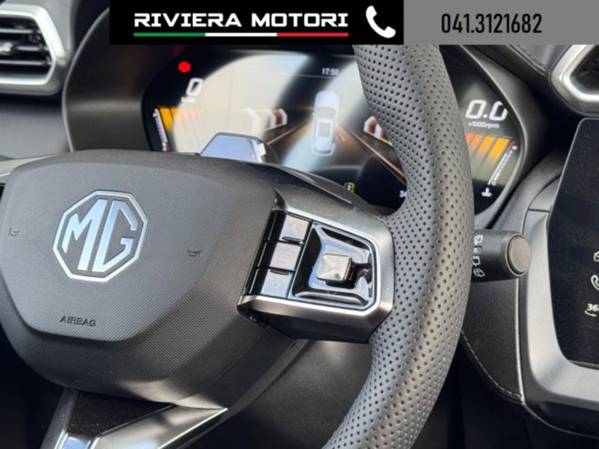 Mg ZS ZS 1.5 Luxury (15)