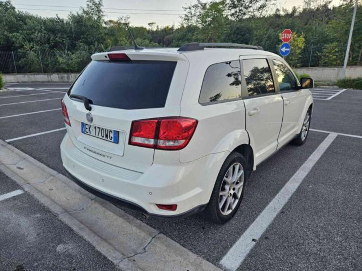 Fiat Freemont 2.0 Multijet 140 CV Lounge (4)
