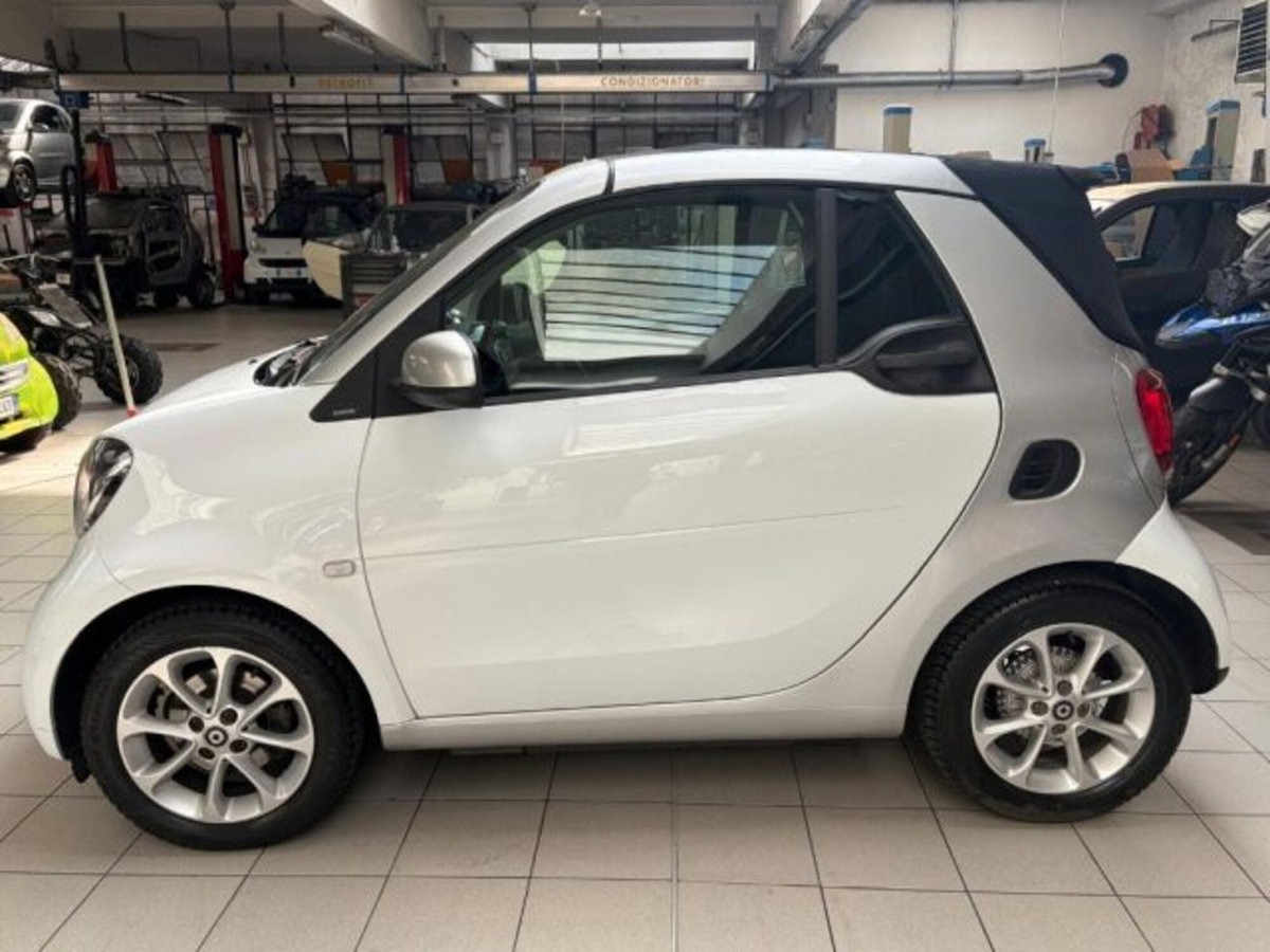 smart Fortwo Cabrio 70 1.0 twinamic cabrio Passion (2)