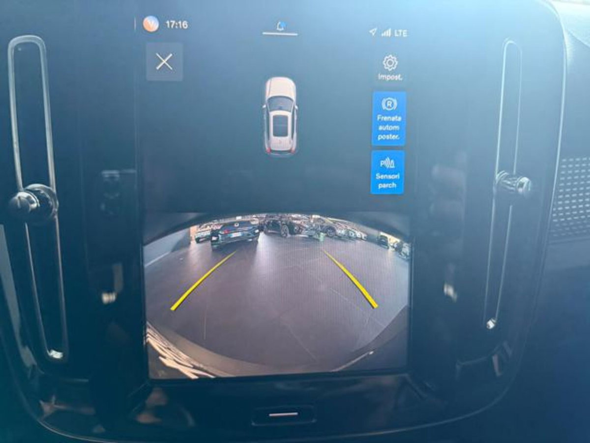 Volvo XC40 Recharge Pure Electric Twin Motor AWD Ultimate (18)