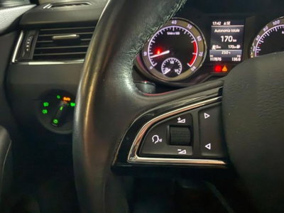 Skoda Octavia Station Wagon 1.4 TSI Wagon Executive G-Tec (20)