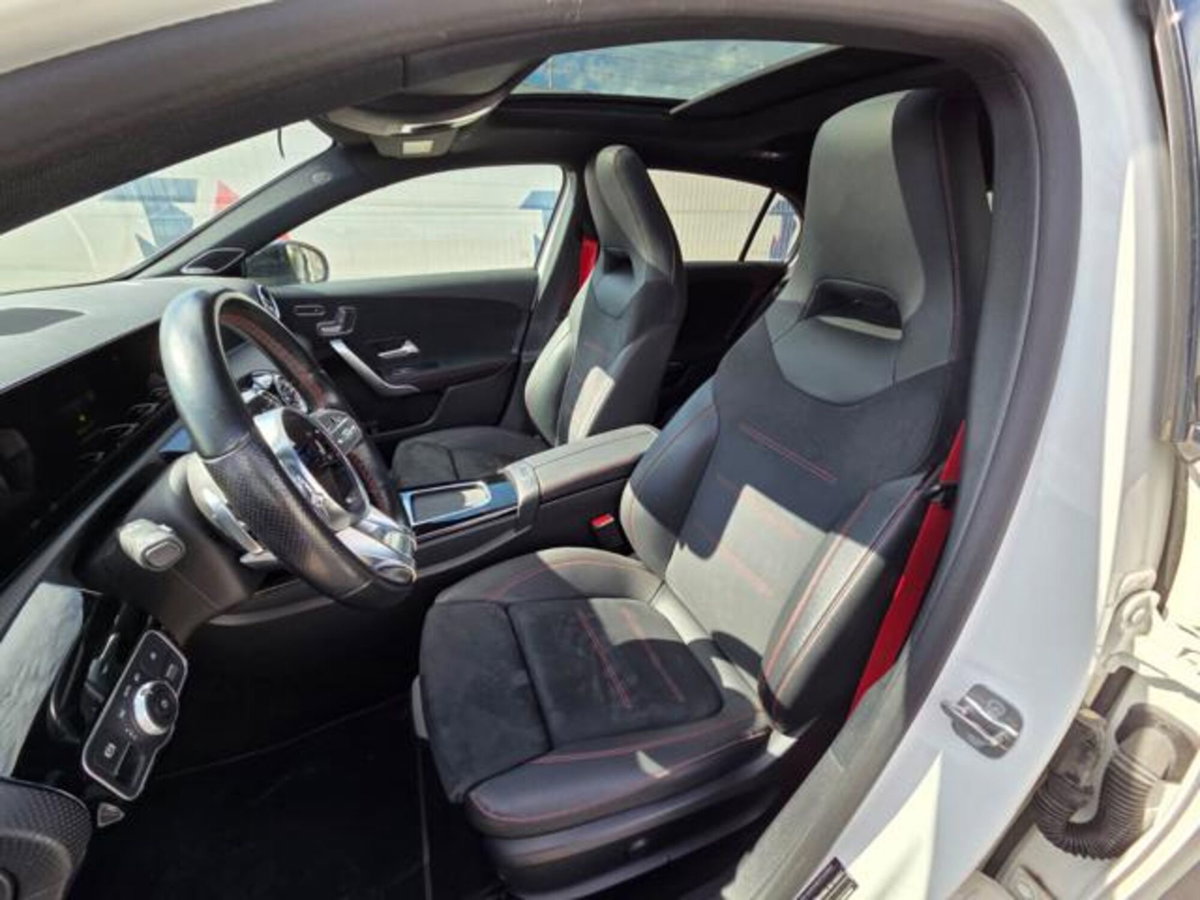 Mercedes-Benz Classe A AMG 45 S AMG Line Premium 4matic+ auto (12)