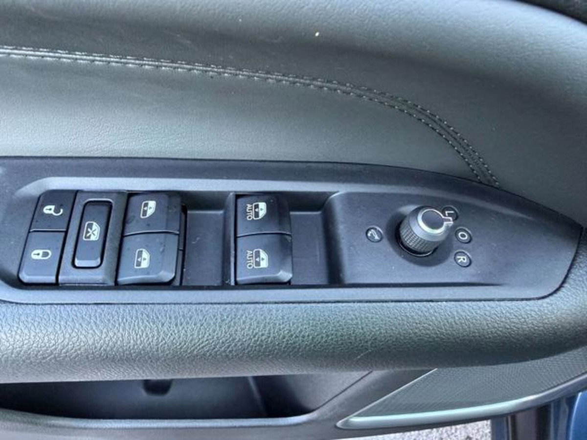 Jeep Compass 1.6 Multijet II 2WD Business (14)