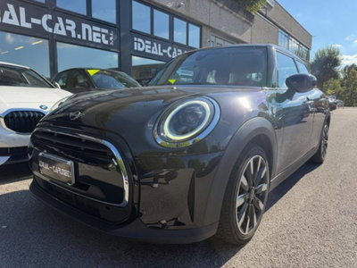 MINI Mini 1.5 Cooper Classic 5 porte usata