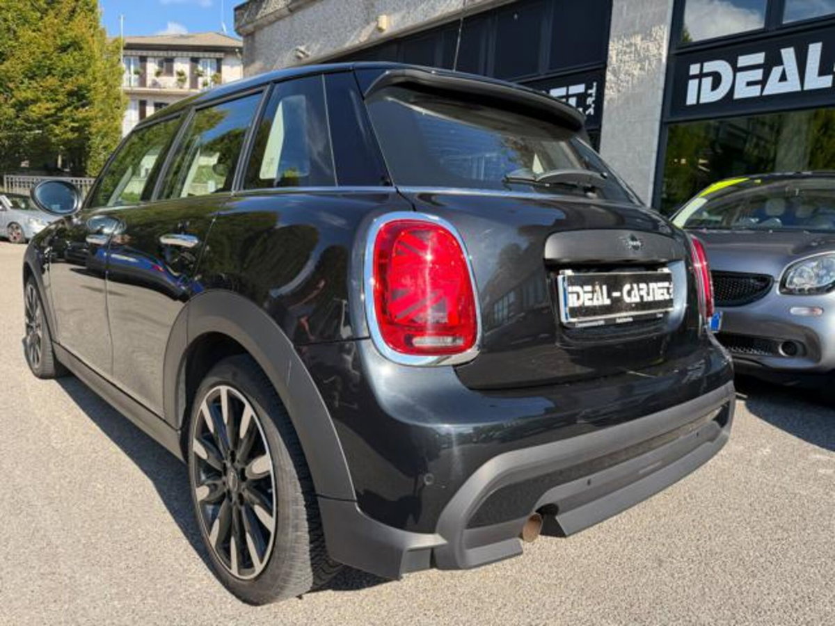 MINI Mini 1.5 Cooper Classic 5 porte (3)