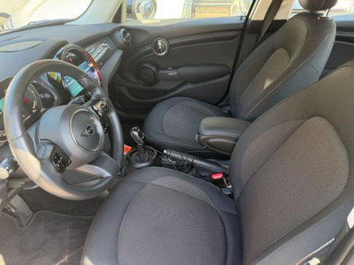 MINI Mini 1.5 Cooper Classic 5 porte (7)