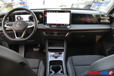 Volkswagen Tiguan 2.0 tdi Elegance 150cv dsg (10)