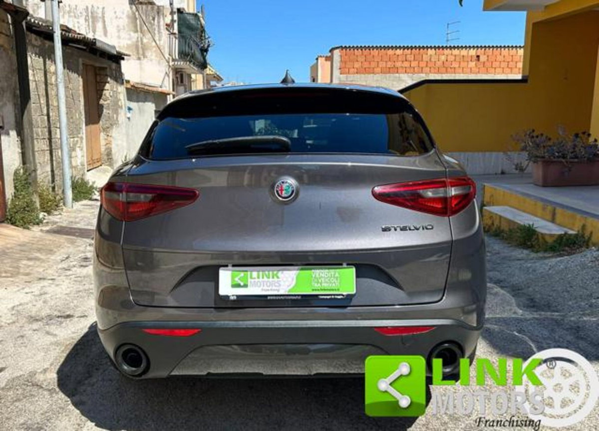 Alfa Romeo Stelvio Stelvio 2.2 Turbodiesel 190 CV AT8 Q4 Sprint (12)
