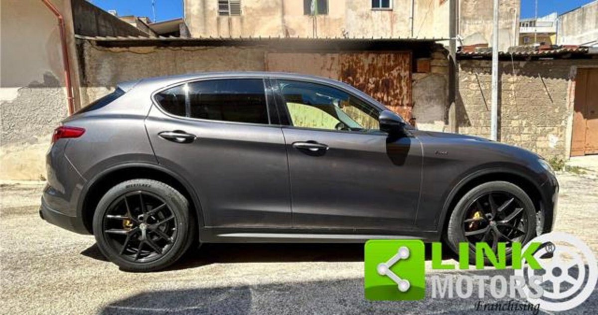 Alfa Romeo Stelvio Stelvio 2.2 Turbodiesel 190 CV AT8 Q4 Sprint (16)