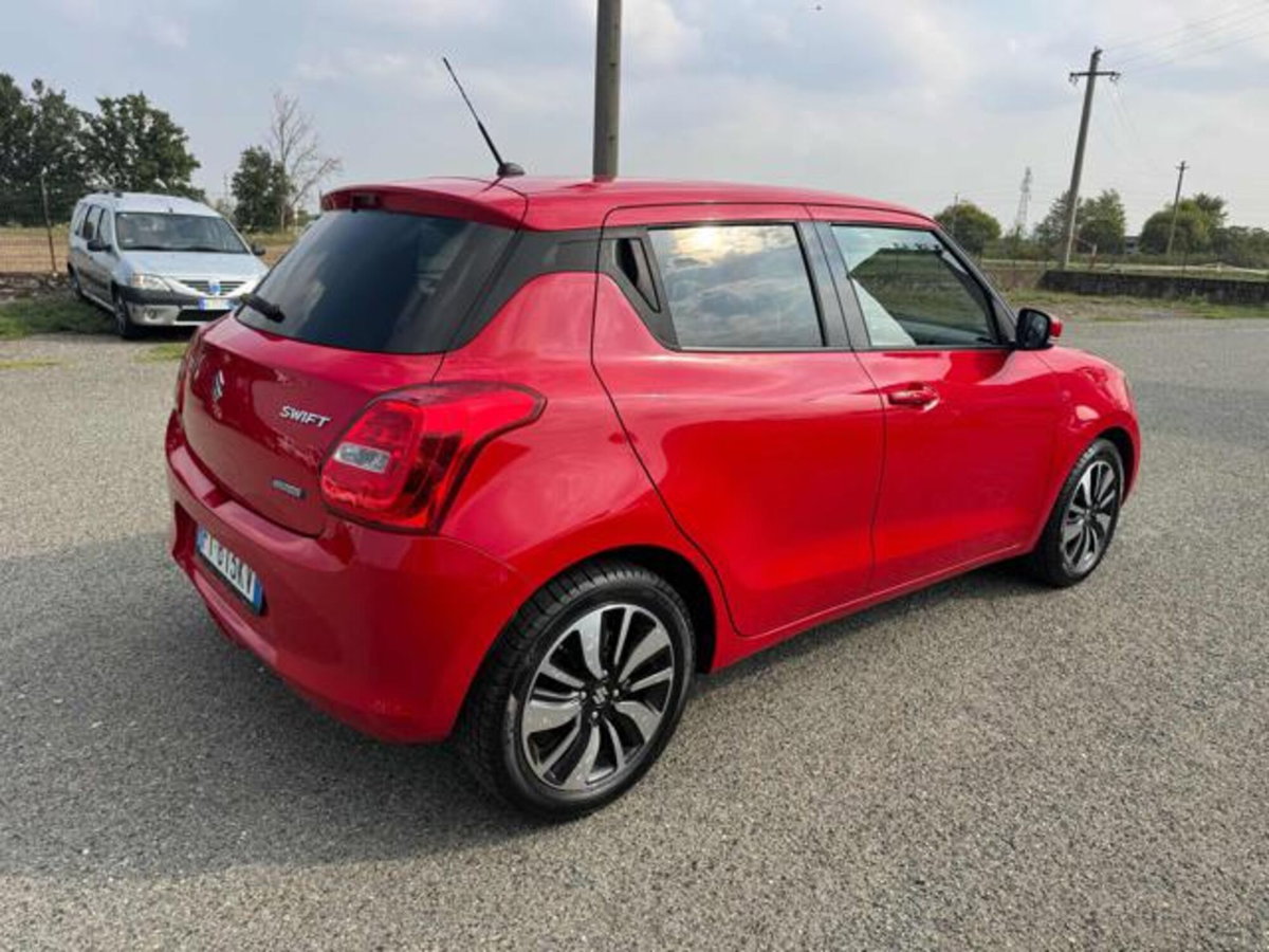 Suzuki Swift 1.2 Hybrid Top (4)