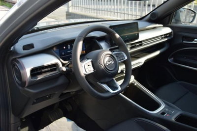 Jeep Avenger 1.2 turbo Summit fwd 100cv (13)