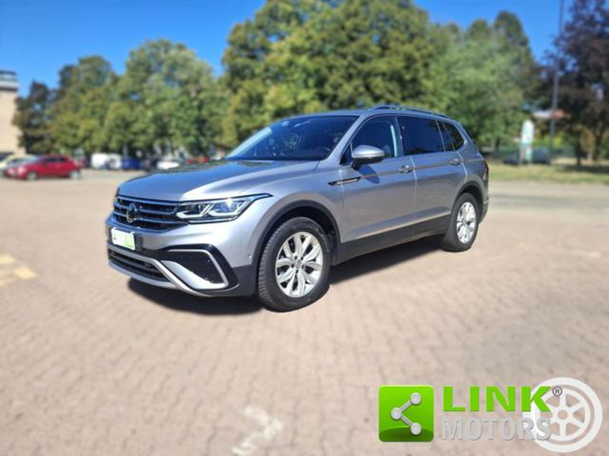 Volkswagen Tiguan Allspace 2.0 TDI SCR DSG 4MOTION R-Line