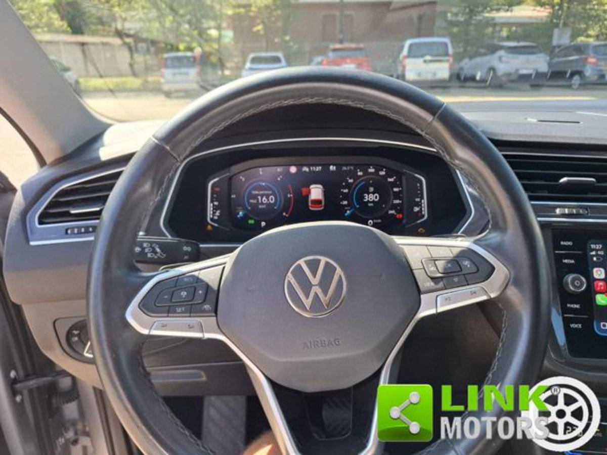 Volkswagen Tiguan Allspace 2.0 TDI SCR DSG 4MOTION R-Line (13)