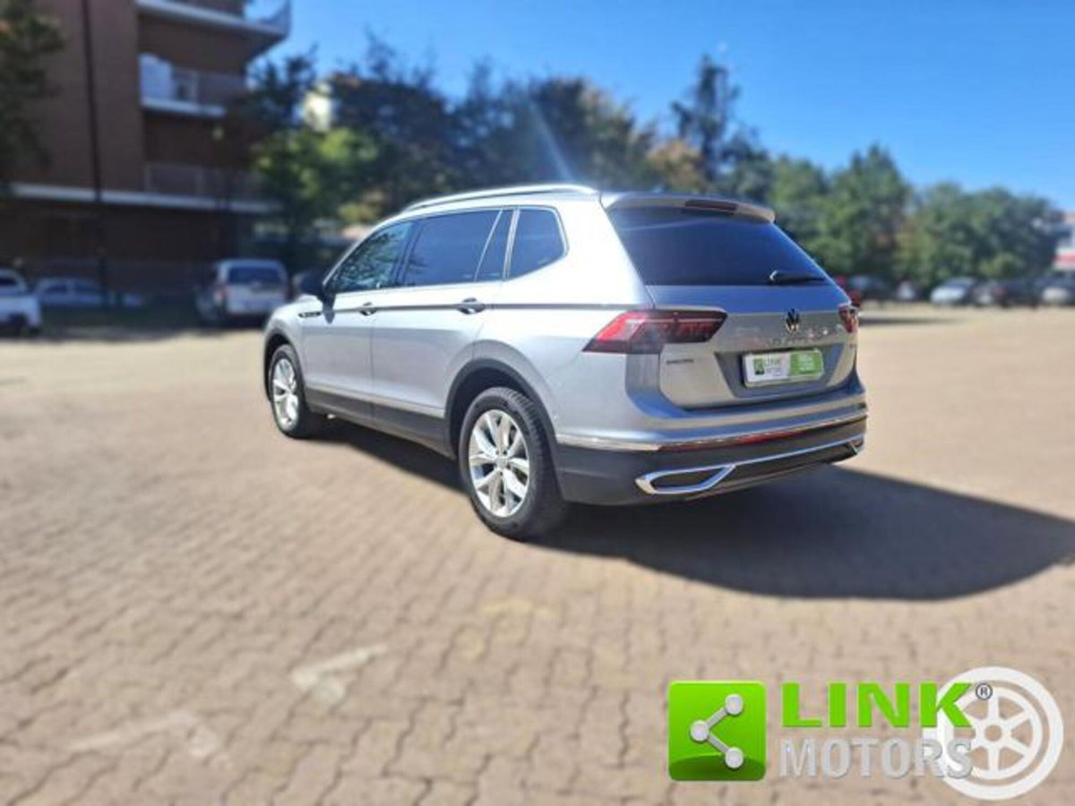 Volkswagen Tiguan Allspace 2.0 TDI SCR DSG 4MOTION R-Line (2)