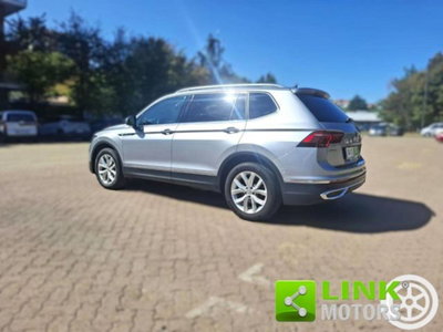 Volkswagen Tiguan Allspace 2.0 TDI SCR DSG 4MOTION R-Line (9)