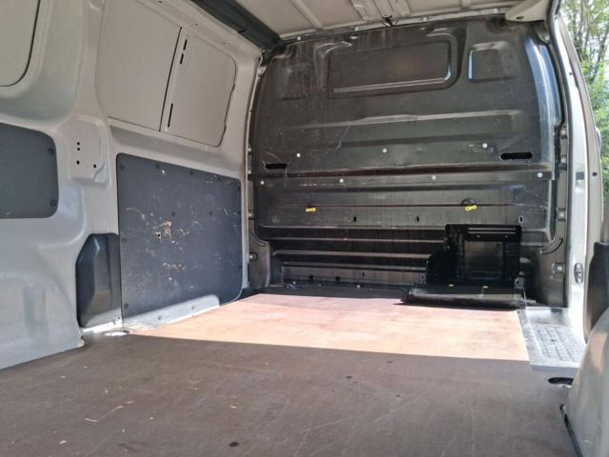 Citroen Jumpy Furgone 1.5 BlueHDi 120 S&S PL-TN Furgone M Club (16)