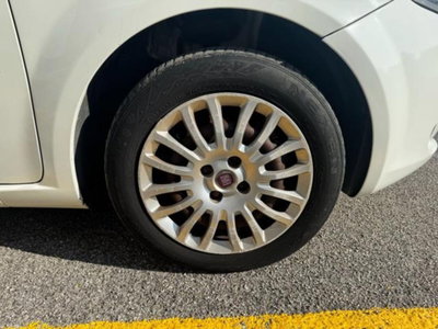 Fiat Grande Punto 1.3 MJT 75 CV 5 porte S&S Actual (19)